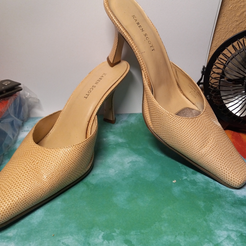 Karen Scott Leather Lyric Mules Stiletto Heels Shoes Slip On Womens SIZE 7 1/2M